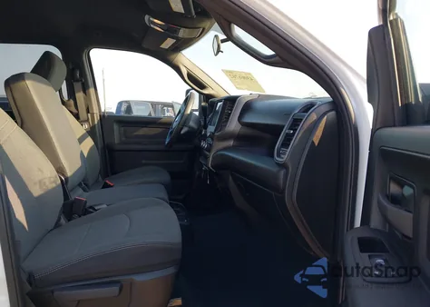 2024 Ram 2500 Tradesman 4X4 6'4 Box из США, поврежденный, VIN 3C6UR5CL6RG102283